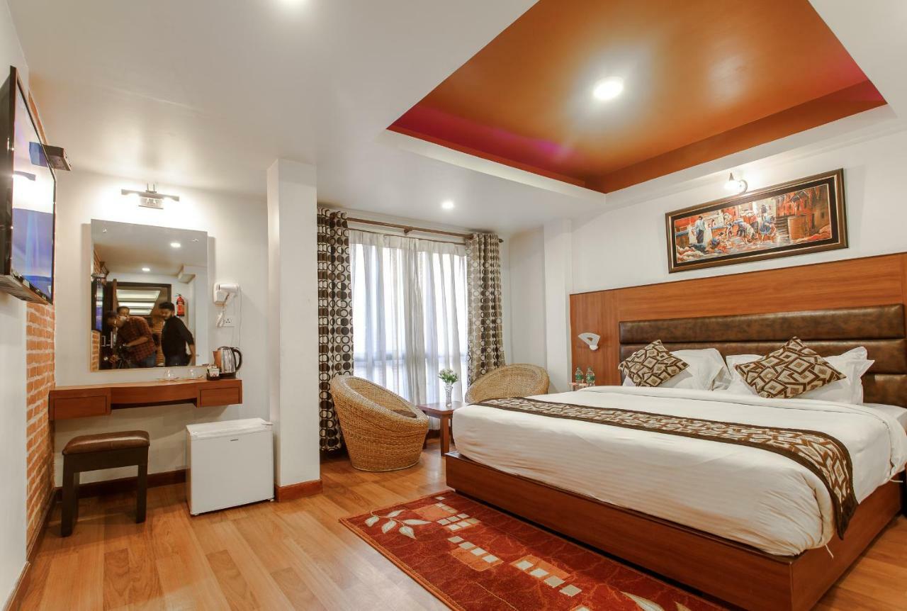Hotel Shreesu Kathmandu Esterno foto