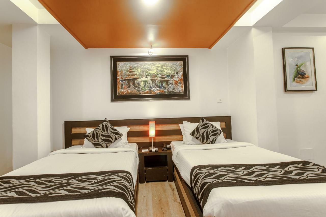 Hotel Shreesu Kathmandu Esterno foto
