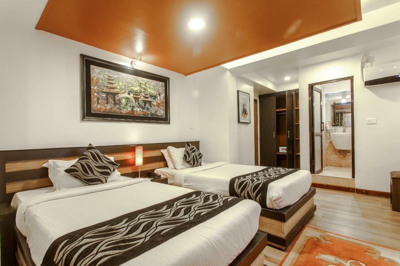 Hotel Shreesu Kathmandu Esterno foto