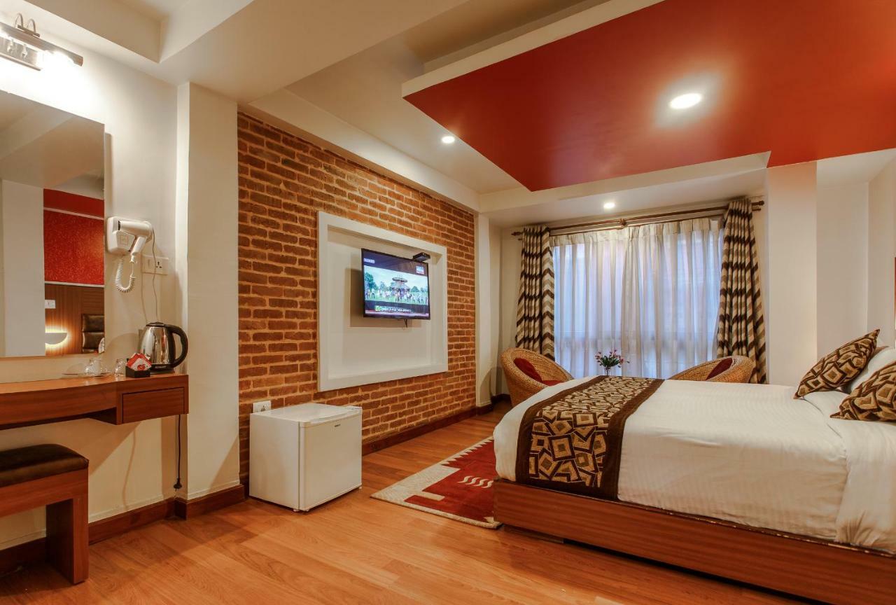 Hotel Shreesu Kathmandu Esterno foto
