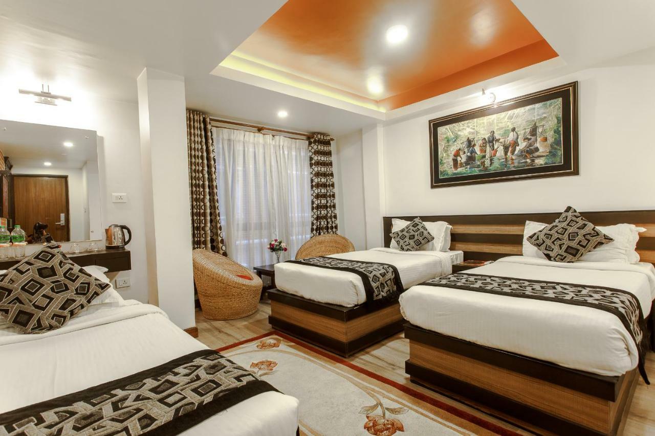 Hotel Shreesu Kathmandu Esterno foto